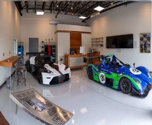 VU4A0180 Pano - Primal Racing School Unveils New Luxury Garage at AMP
